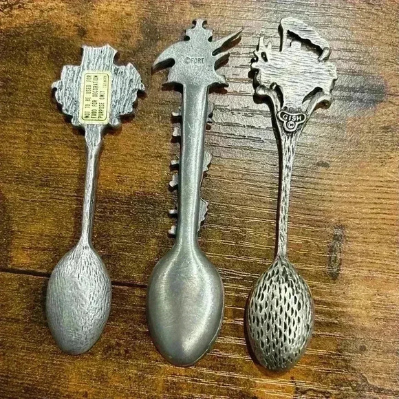 Vintage Souvenir Collector Spoons 3 Pieces Pewter Ford Busch Gardens New Orleans - Picture 5 of 6